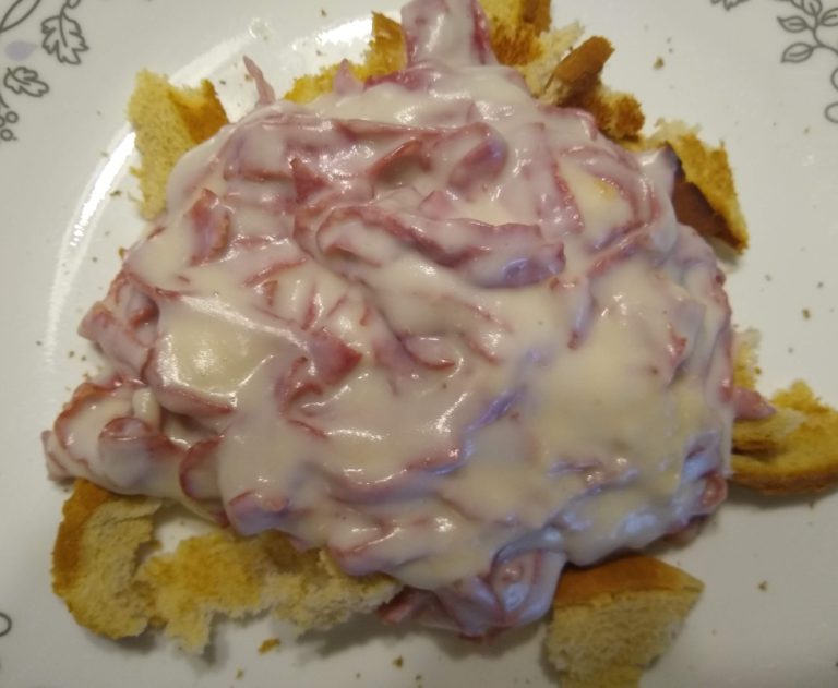 Creamed Chipped Beef on Toast