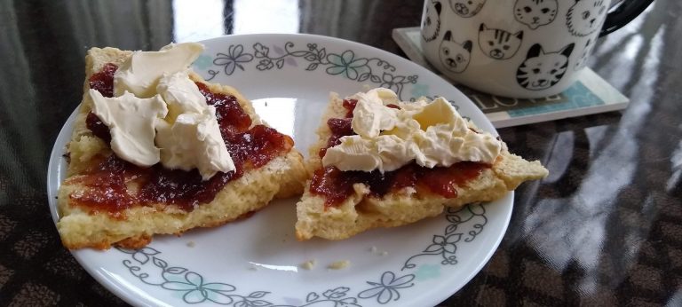 what to do with clotted cream